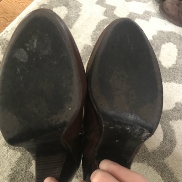 Marc Fisher boots size 8. Only worn a few times. - Picture 4 of 5